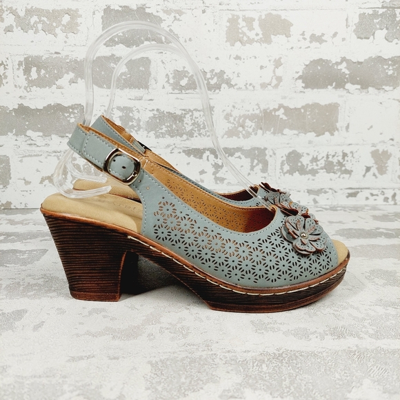 New Patrizia Spring Step Slingback Blue Floral Laser Cut Peep Toe Sandals i589 - Picture 6 of 15